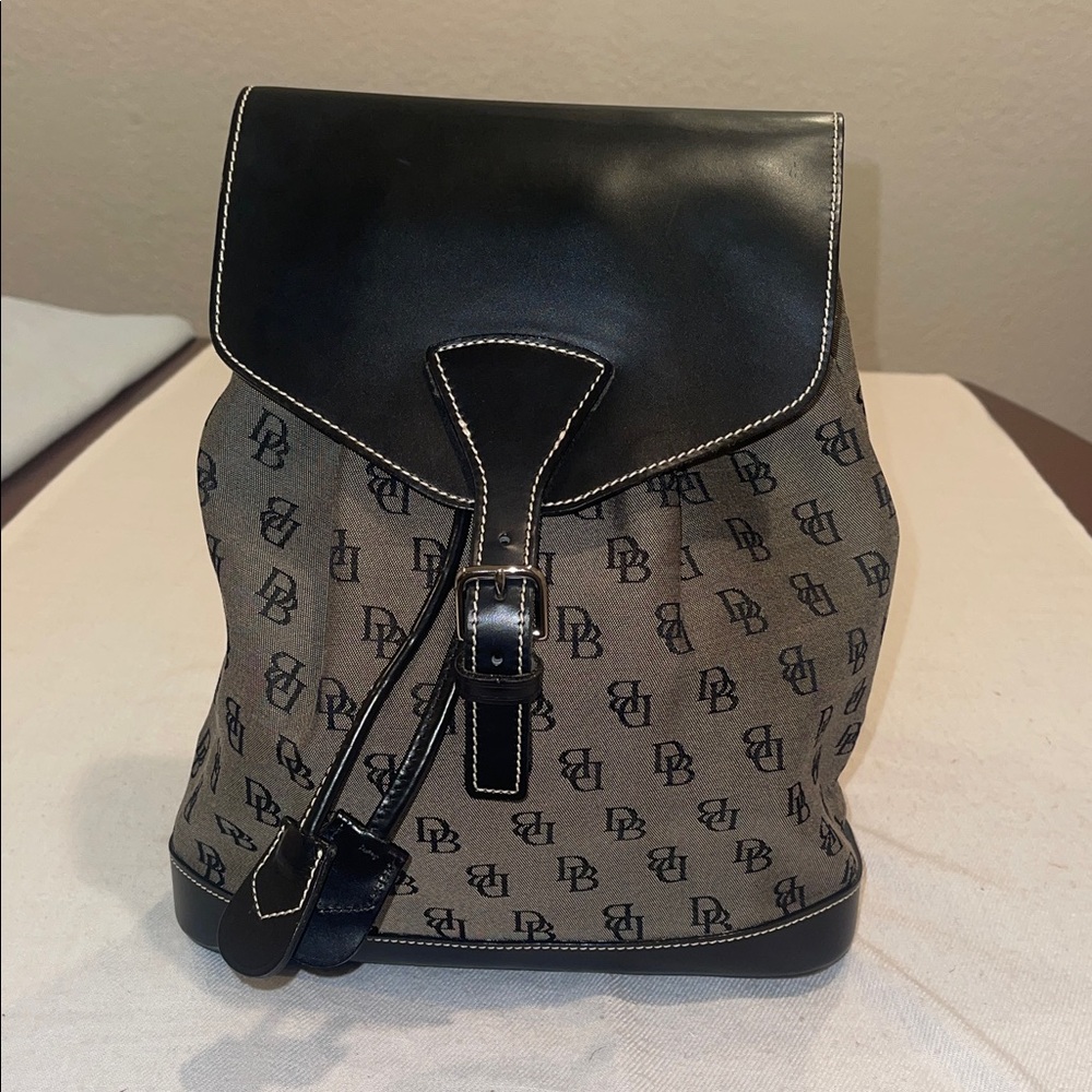 Dooney & Bourke Signature Backpack Leather Murphy Drawstring Monogram Brown